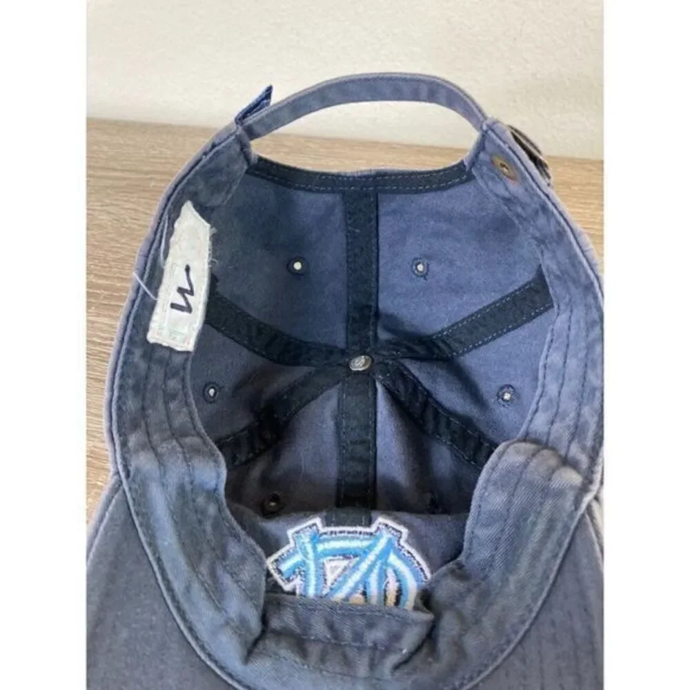 Unbranded item notre